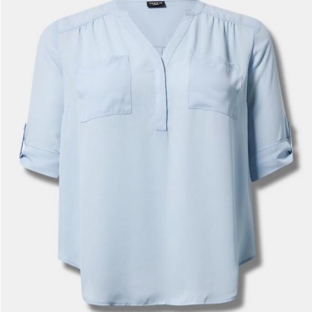00 Torrid Light Blue Harper 3/4 Sleeve Blouse